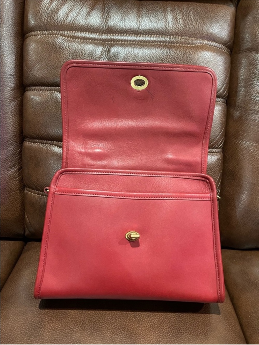 Vintage Coach Courts - Picture 8 of 15